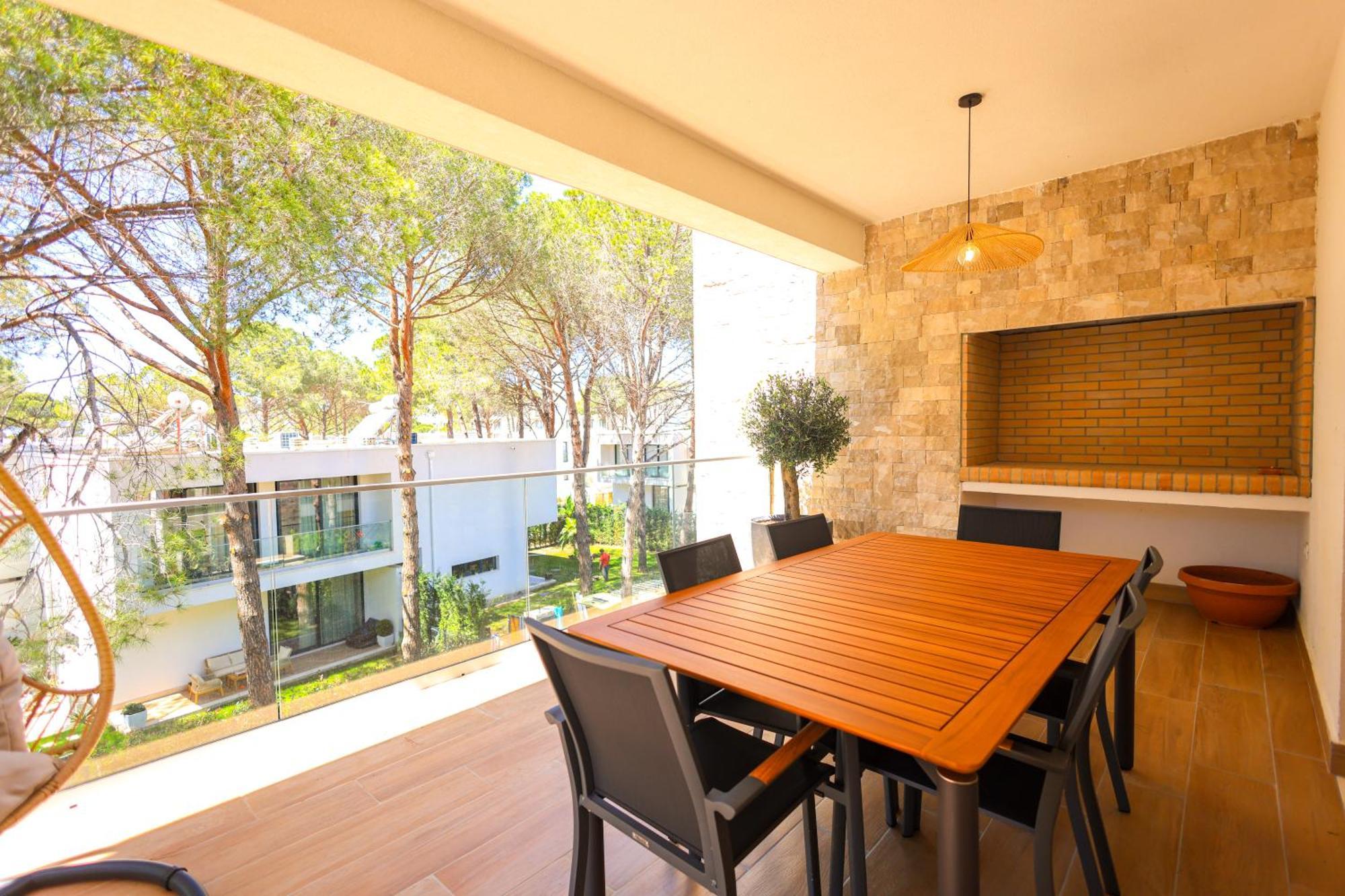 Sanpietro Vacation Apartments Durrës Eksteriør billede